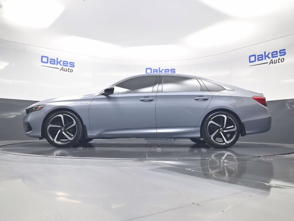 2022 Sonic Gray Pearl Honda Accord Hybrid Sport FWD Sedan