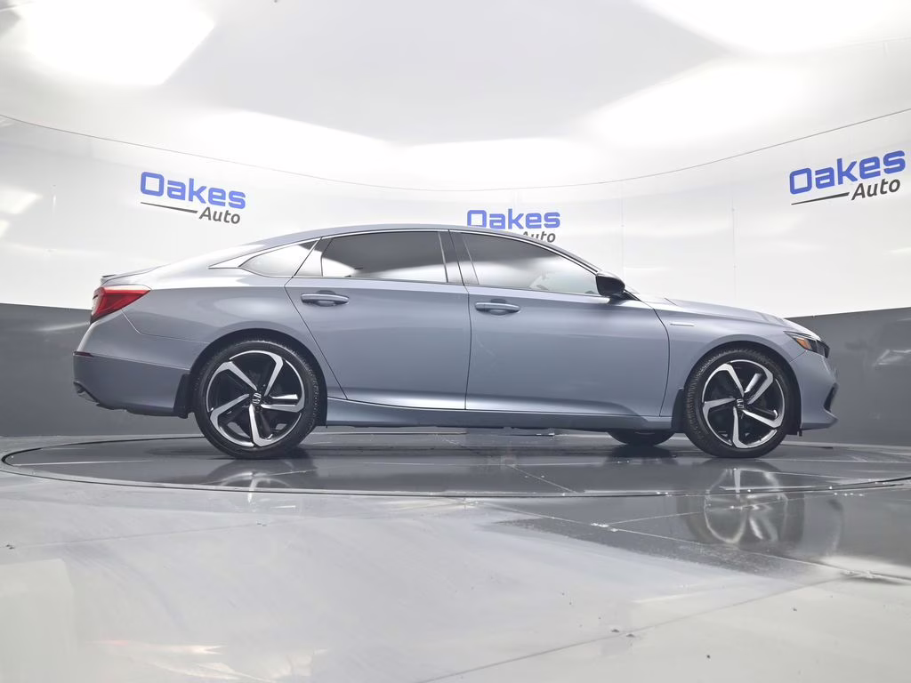 2022 Sonic Gray Pearl Honda Accord Hybrid Sport FWD Sedan