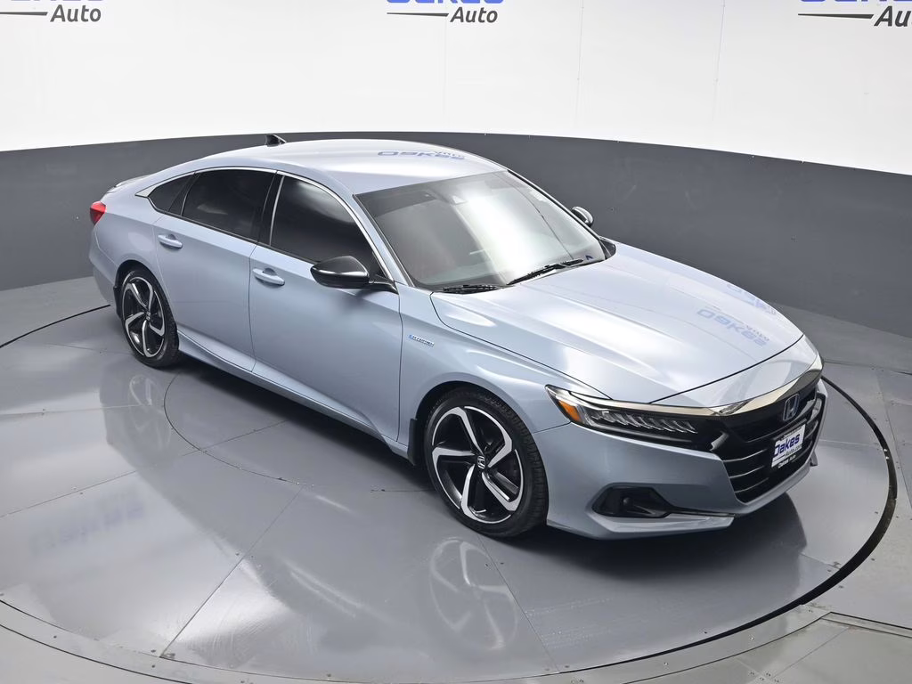 2022 Sonic Gray Pearl Honda Accord Hybrid Sport FWD Sedan