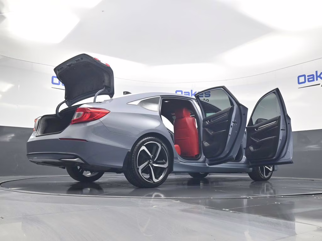 2022 Sonic Gray Pearl Honda Accord Hybrid Sport FWD Sedan