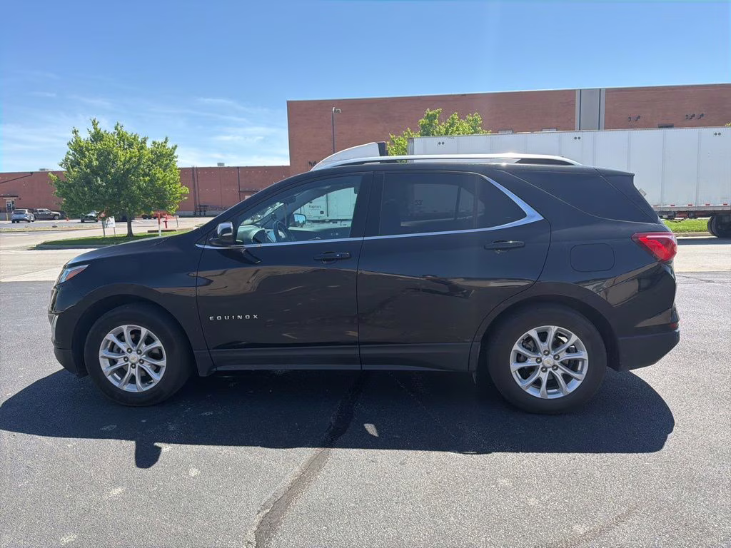 2020 Mosaic Black Metallic Chevrolet Equinox LT AWD SUV