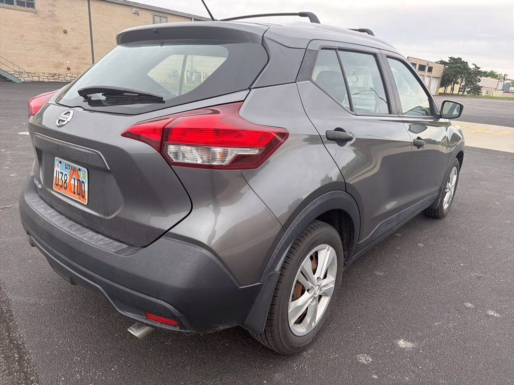 2018 Gun Metallic Nissan Kicks S FWD SUV