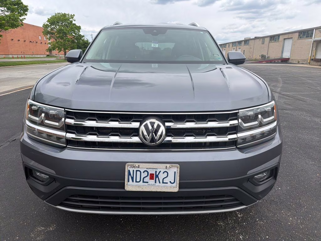 2019 Platinum Gray Metallic Volkswagen Atlas 3.6L V6 SE AWD SUV