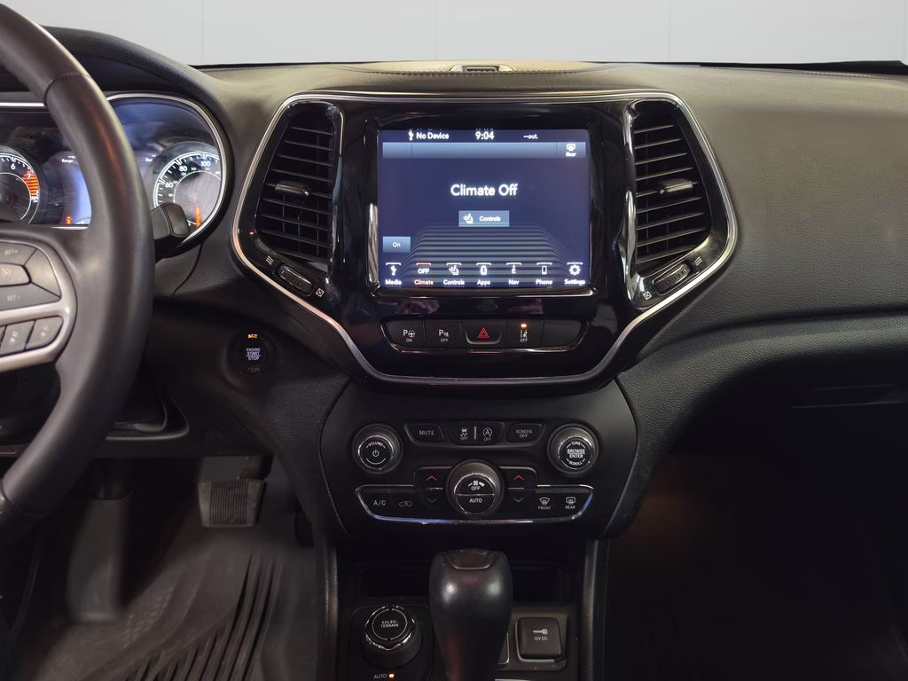 2022 Sting-Gray Clearcoat Jeep Cherokee Limited 4X4 SUV