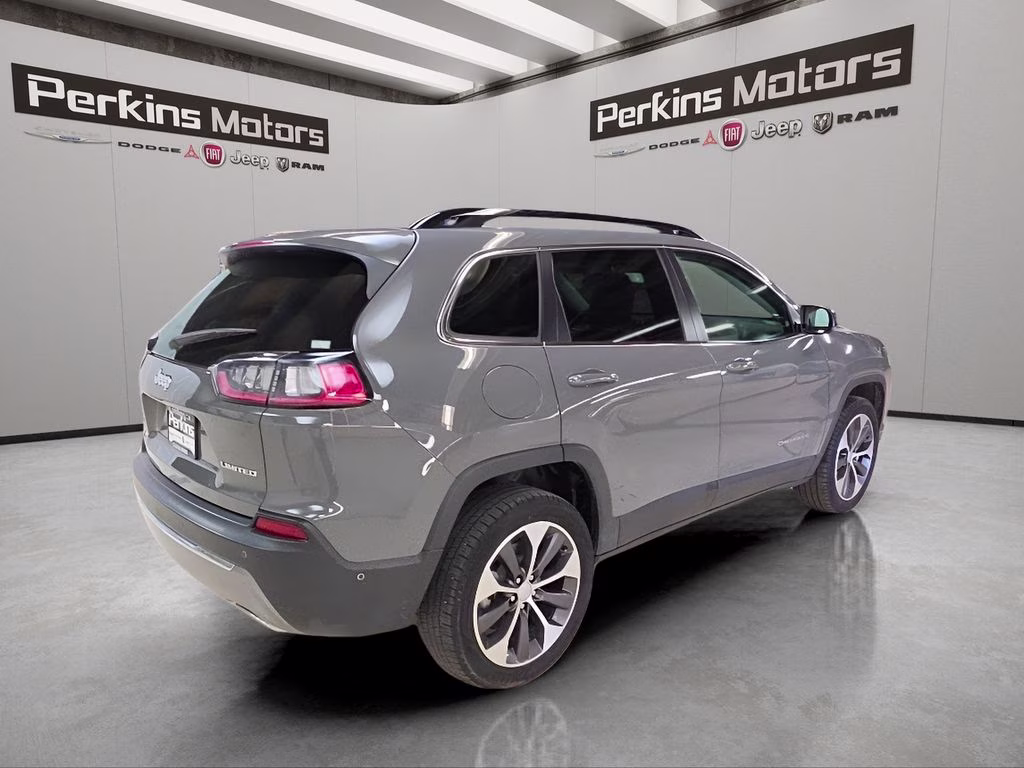 2022 Sting-Gray Clearcoat Jeep Cherokee Limited 4X4 SUV