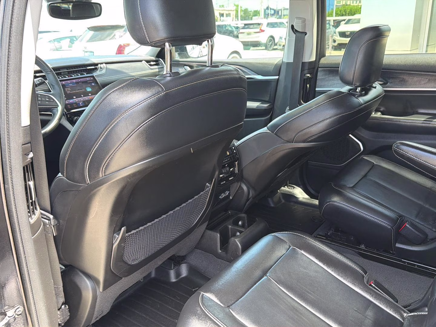 2021 Bright White Clearcoat Jeep Grand Cherokee L Limited 4X4 SUV