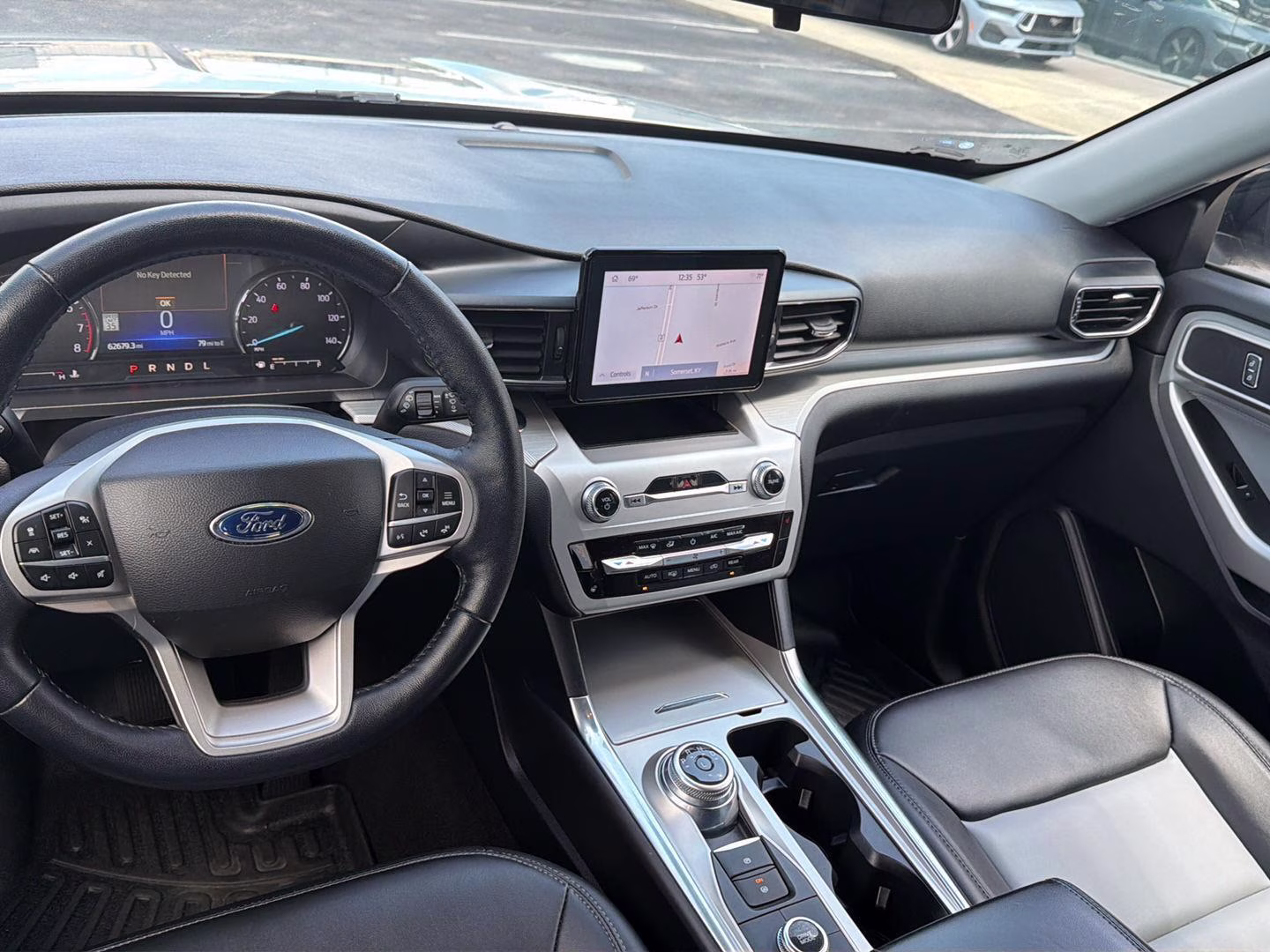 2022 Iconic Silver Ford Explorer XLT 4X4 SUV