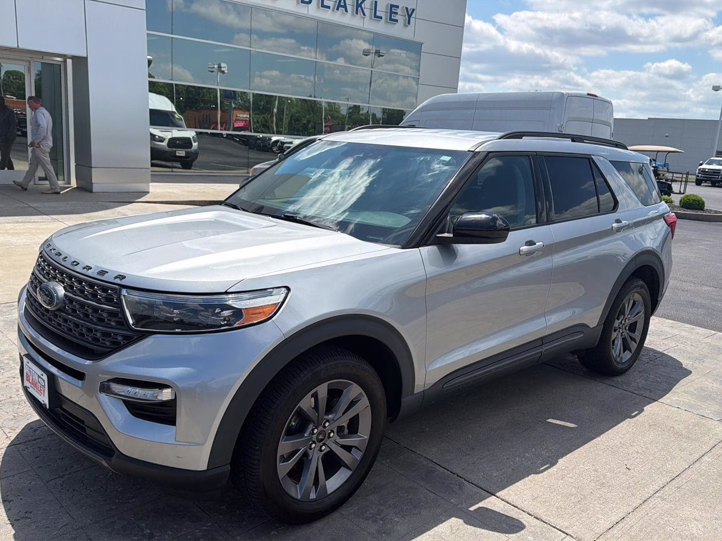 2022 Iconic Silver Ford Explorer XLT 4X4 SUV