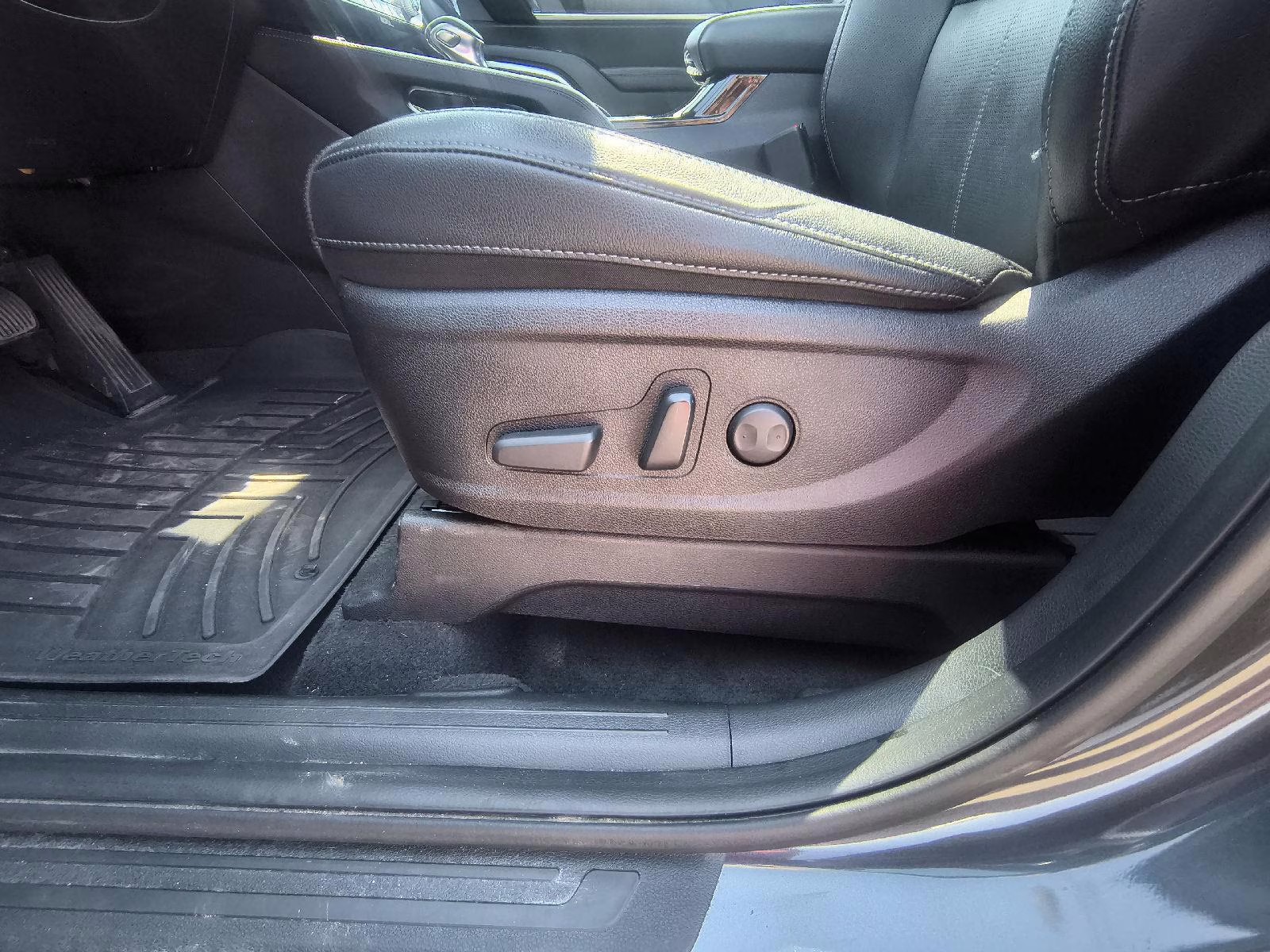 2023 Gravity Gray Kia Telluride EX AWD SUV