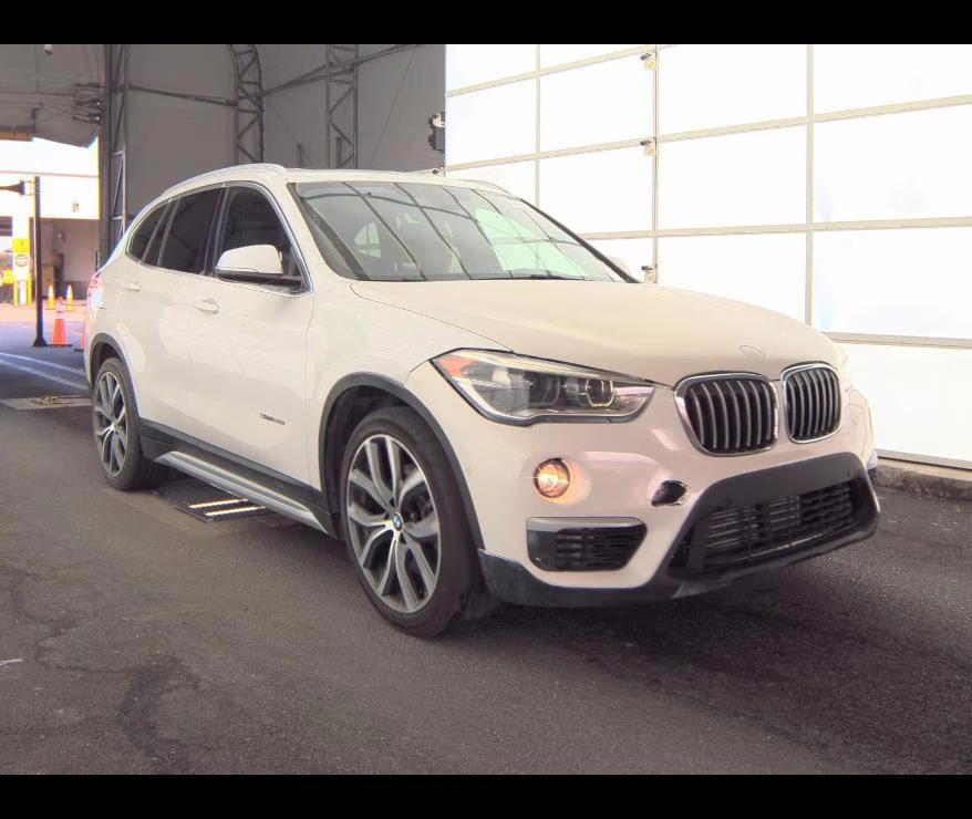 2017 BMW X1 28i