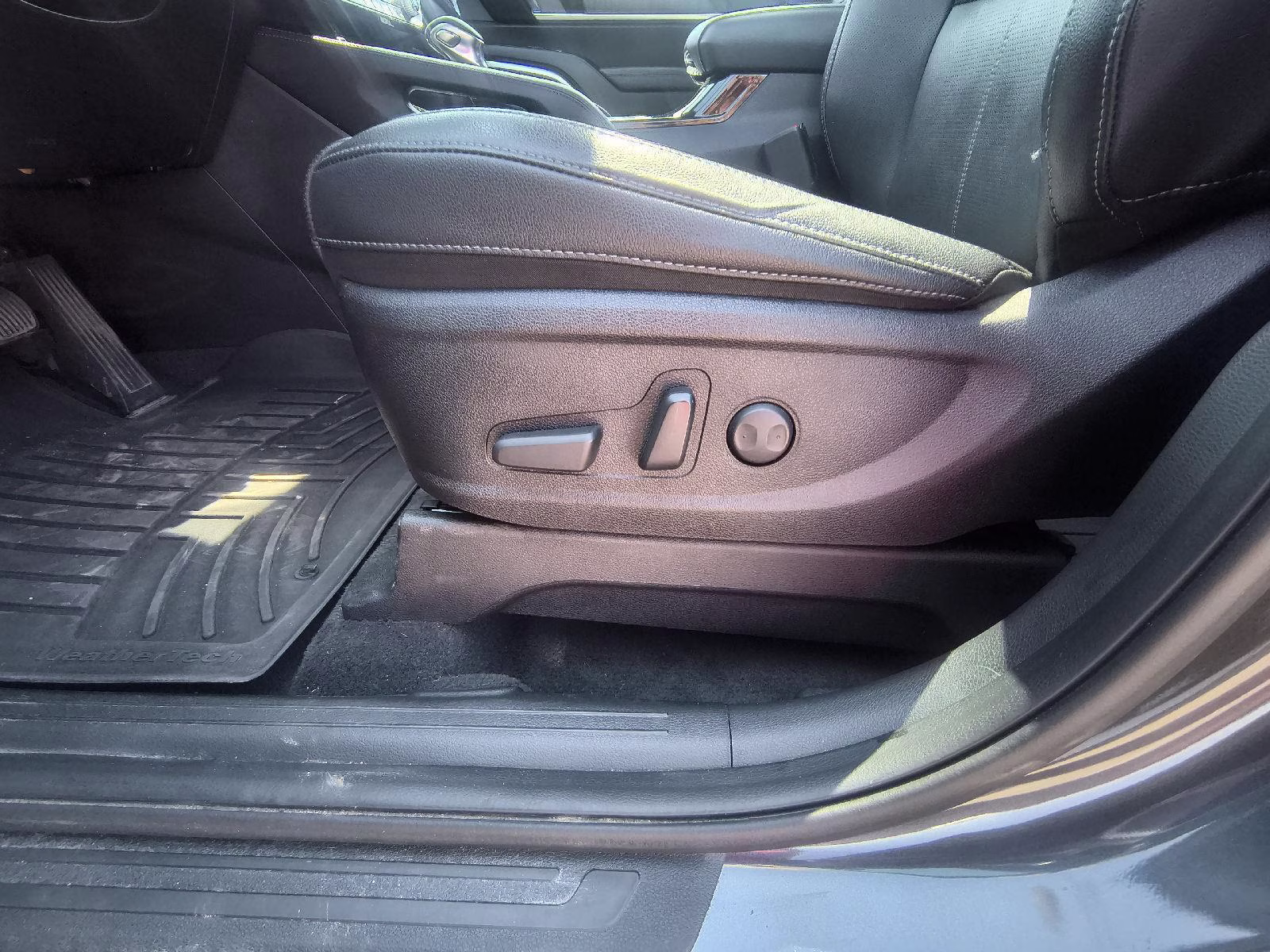 2023 Gravity Gray Kia Telluride EX AWD SUV