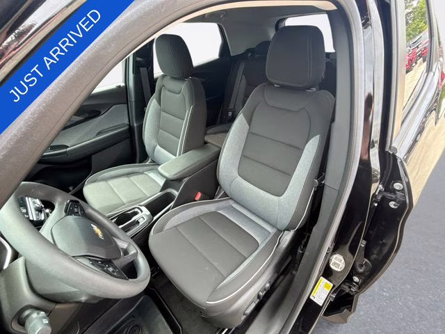 2023 Black Metallic Chevrolet Trailblazer LT FWD SUV