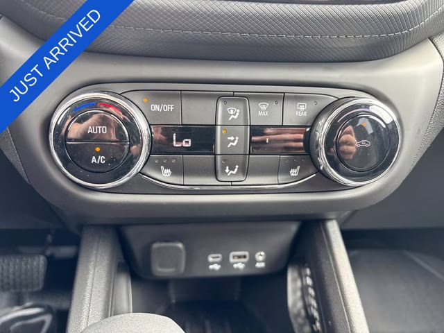 2023 Black Metallic Chevrolet Trailblazer LT FWD SUV