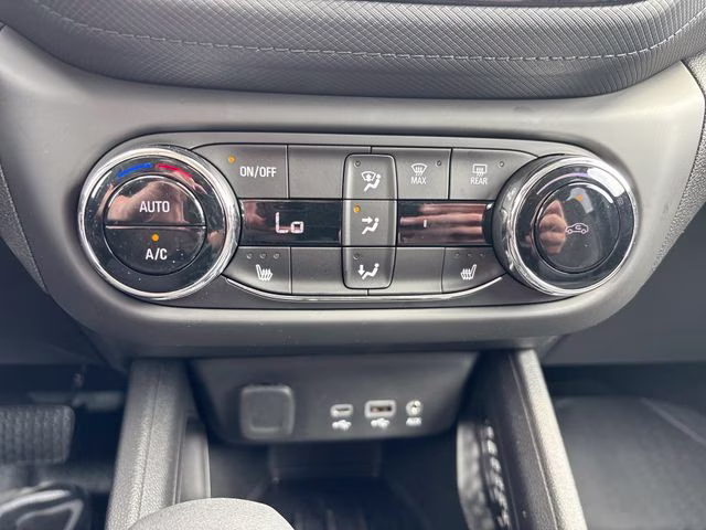 2023 Black Metallic Chevrolet Trailblazer LT FWD SUV