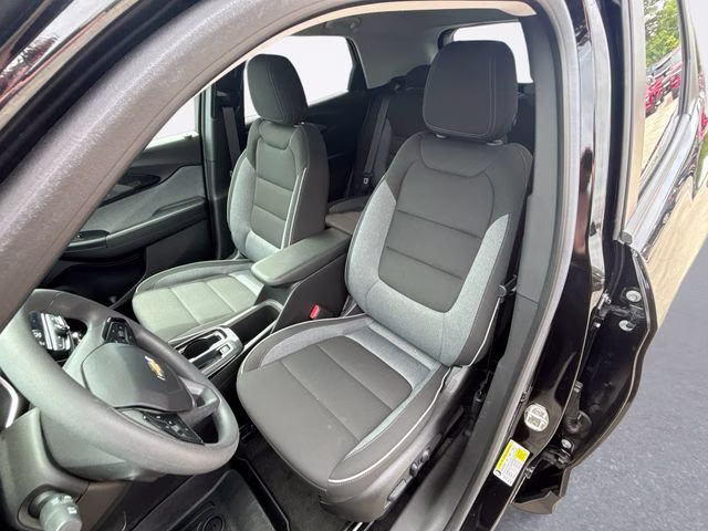 2023 Black Metallic Chevrolet Trailblazer LT FWD SUV