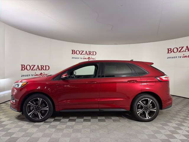 2023 Rapid Red Metallic Tinted Clearcoat Ford Edge ST AWD SUV