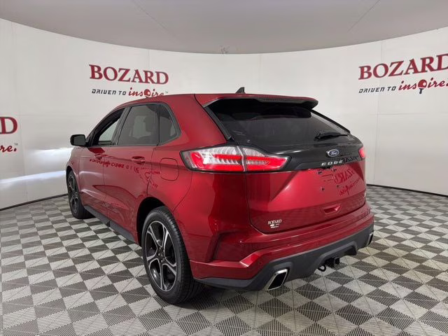 2023 Rapid Red Metallic Tinted Clearcoat Ford Edge ST AWD SUV
