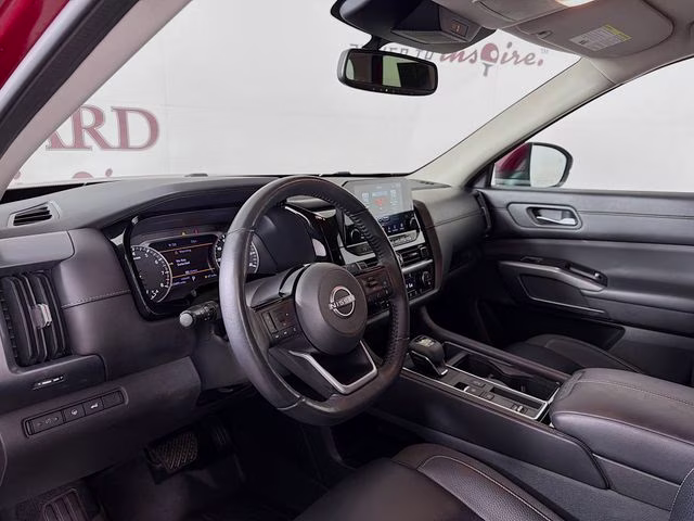 2022 Scarlet Nissan Pathfinder SL FWD SUV