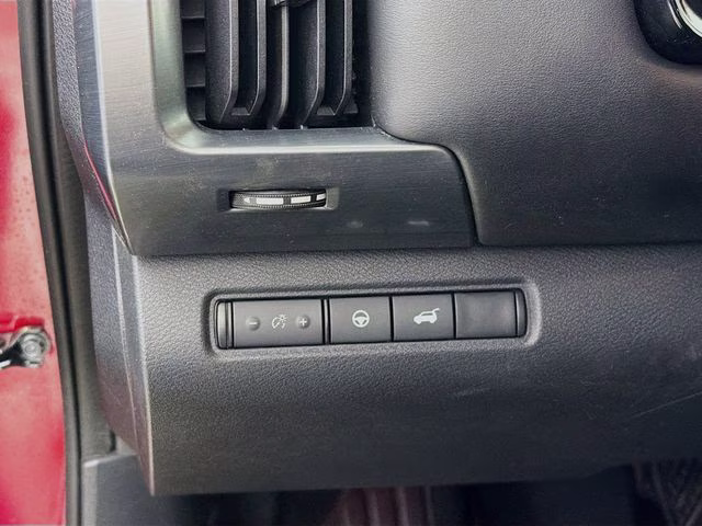 2022 Scarlet Nissan Pathfinder SL FWD SUV