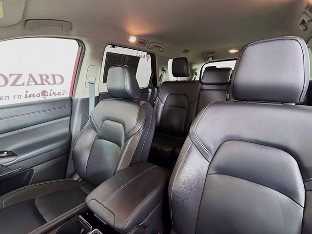 2022 Scarlet Nissan Pathfinder SL FWD SUV