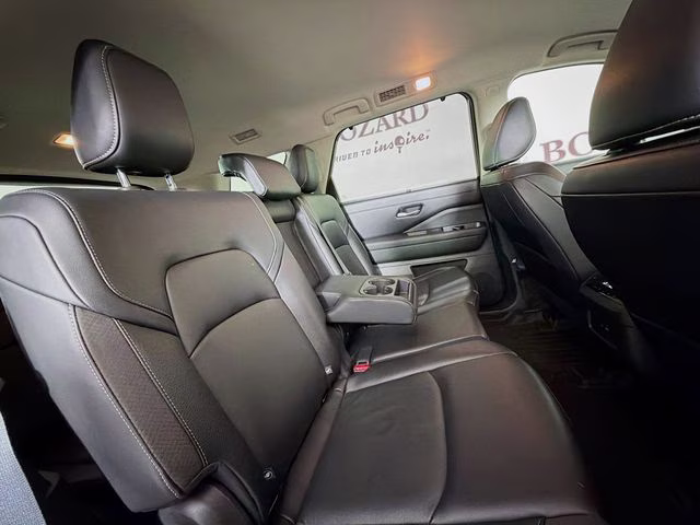2022 Scarlet Nissan Pathfinder SL FWD SUV