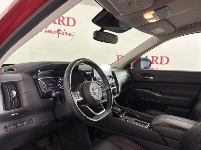 2022 Scarlet Nissan Pathfinder SL FWD SUV