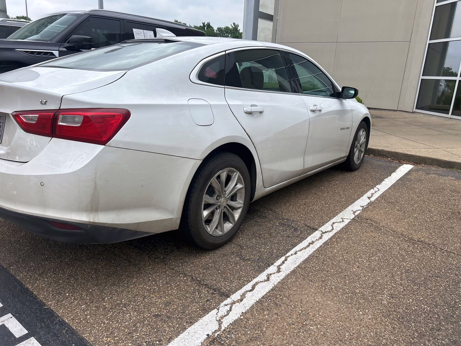 2024 Summit White Chevrolet Malibu LT FWD Sedan