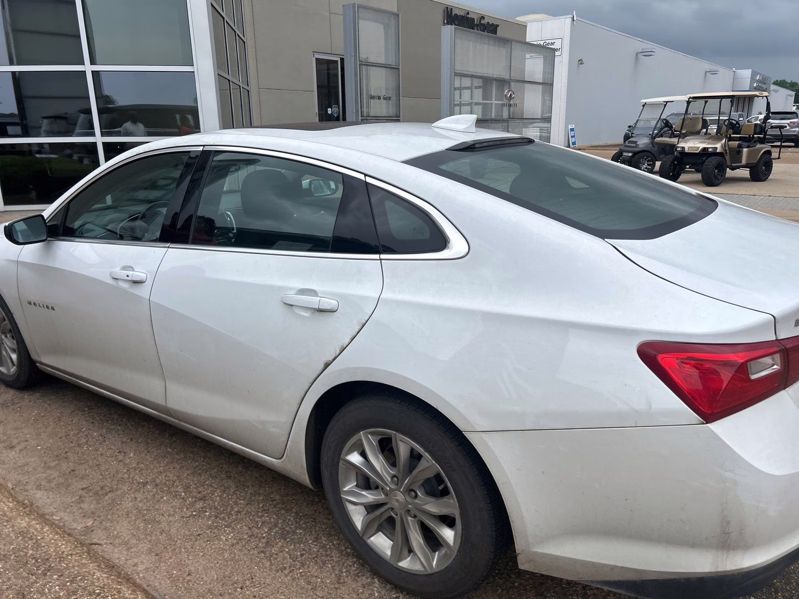 2024 Summit White Chevrolet Malibu LT FWD Sedan