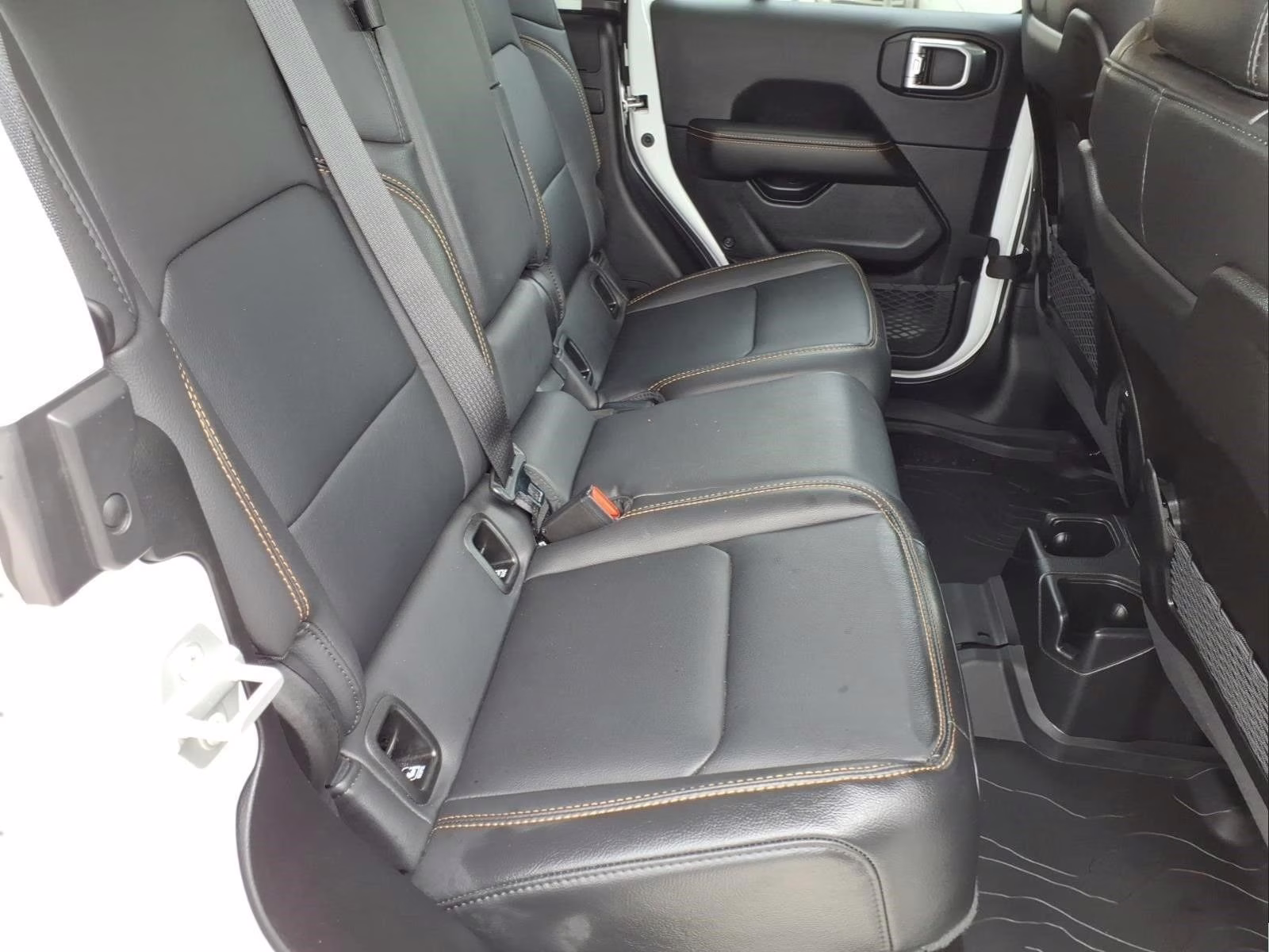 2025 Bright White Clearcoat Jeep Gladiator High Tide 4X4 Truck