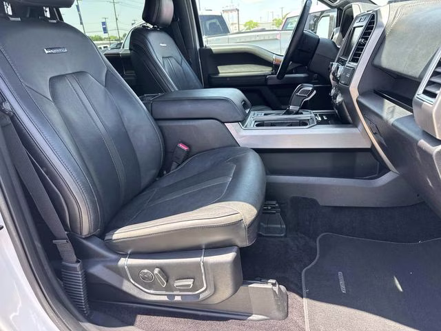 2015 White Platinum Clearcoat Metallic Ford F-150 Platinum RWD Truck