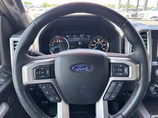 2015 White Platinum Clearcoat Metallic Ford F-150 Platinum RWD Truck