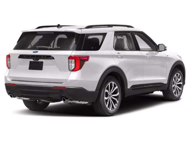 2023 Star White Metallic Tri-Coat Ford Explorer ST-Line RWD SUV