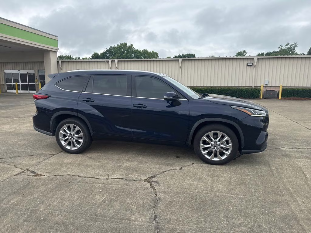 2021 Blueprint Toyota Highlander Limited FWD SUV