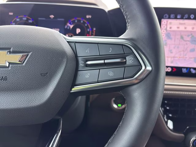 2025 Iridescent Pearl Tricoat Chevrolet Tahoe High Country 4X4 SUV