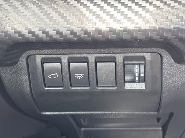 2025 Crystal White Pearl Subaru Ascent Premium AWD SUV
