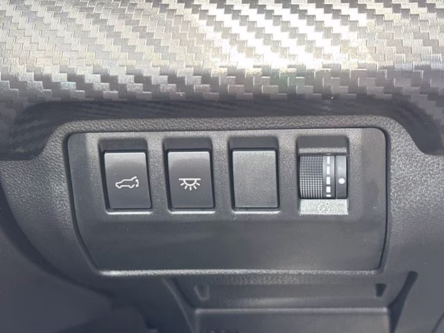 2025 Crystal White Pearl Subaru Ascent Premium AWD SUV