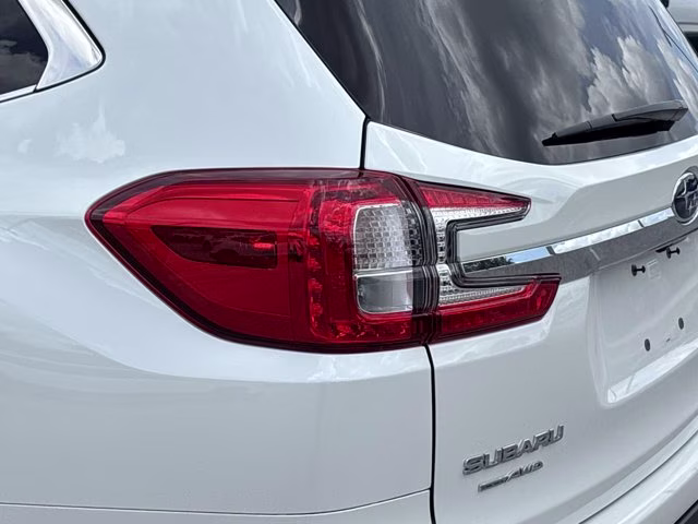 2025 Crystal White Pearl Subaru Ascent Premium AWD SUV