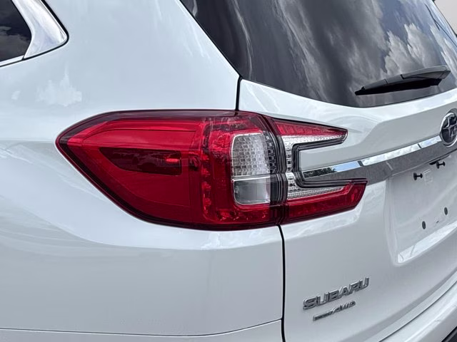 2025 Crystal White Pearl Subaru Ascent Premium AWD SUV