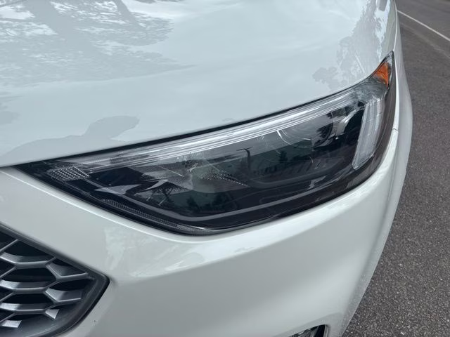 2024 Star White Metallic Tri-Coat Ford Edge SEL AWD SUV