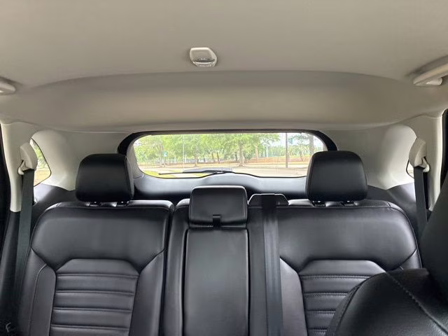 2024 Star White Metallic Tri-Coat Ford Edge SEL AWD SUV