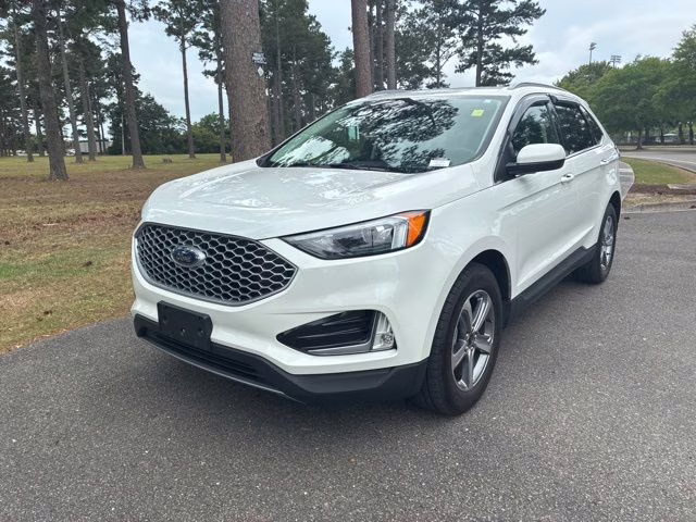 2024 Star White Metallic Tri-Coat Ford Edge SEL AWD SUV