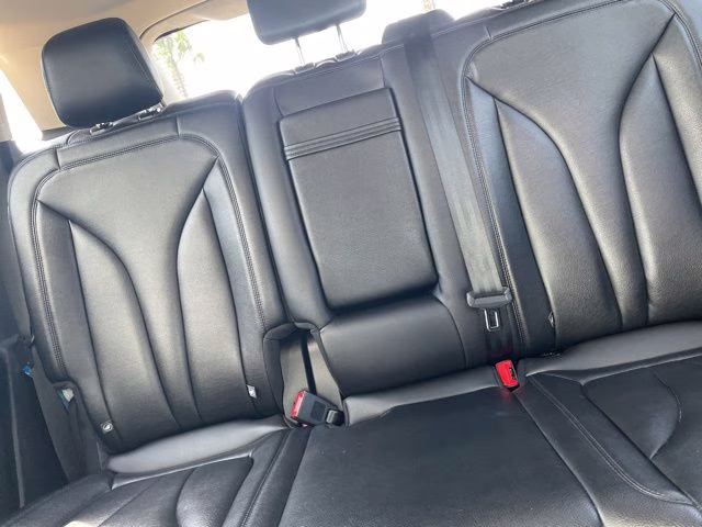 2023 Asher Gray Metallic Clearcoat Lincoln Nautilus Standard FWD SUV