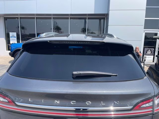 2023 Asher Gray Metallic Clearcoat Lincoln Nautilus Standard FWD SUV
