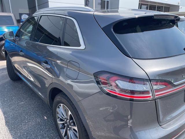 2023 Asher Gray Metallic Clearcoat Lincoln Nautilus Standard FWD SUV