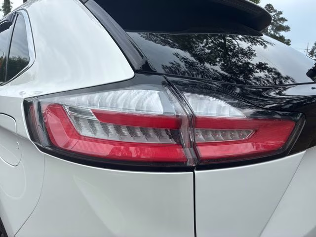 2024 Star White Metallic Tri-Coat Ford Edge SEL AWD SUV