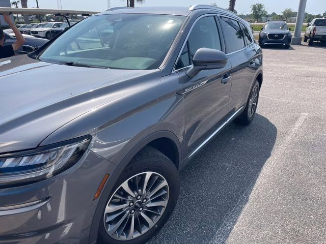 2023 Asher Gray Metallic Clearcoat Lincoln Nautilus Standard FWD SUV
