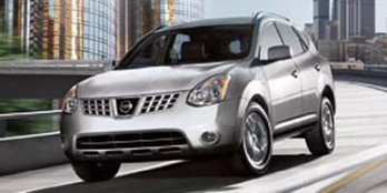 2009 Phantom White Pearl Nissan Rogue S FWD SUV
