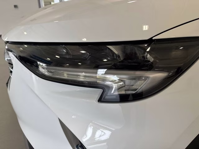 2022 Summit White Buick Envision Preferred FWD SUV