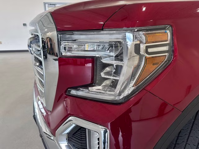 2019 Red Quartz Tintcoat GMC Sierra 1500 SLT 4X4 Truck