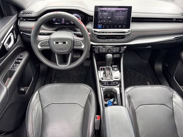 2023 Bright White Clearcoat Jeep Compass Trailhawk 4X4 SUV